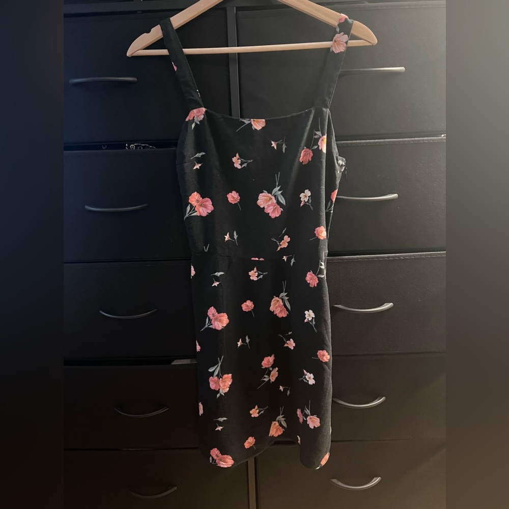 Brand new H&M floral summer spring dress size 6